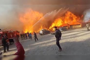 ਲਾਸ ਏਂਜਲਸ 'ਚ 'ਹਿਊਜ਼ ਫਾਇਰ' ਕਾਰਨ 50,000 ਲੋਕਾਂ ਦੀ ਮੁੜ ਤਬਾਦਲਾ ਆਦੇਸ਼ ਜਾਰੀ